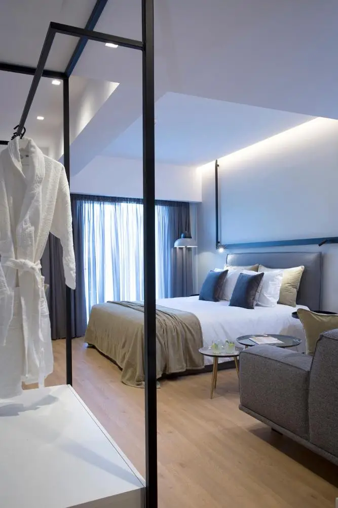 Large Double Room